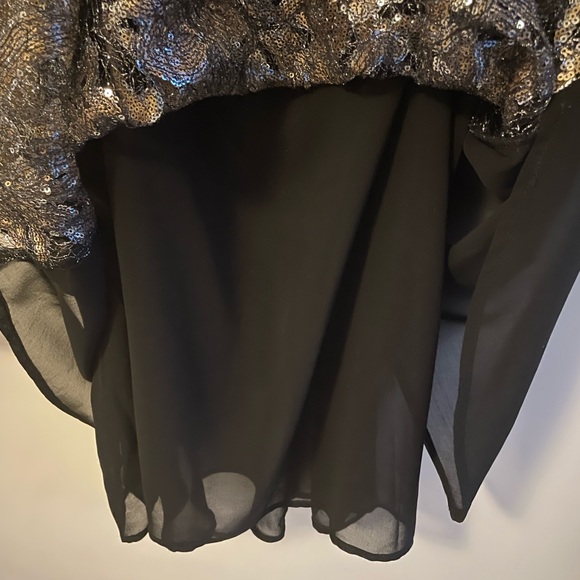 Sequinned, racer-back camisole - Picture 4 of 6